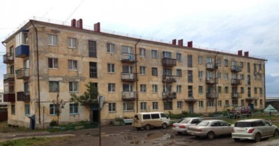 Студент купил полуразрушенную “хрущевку” и превратил ее в уютно обустроенные апартаменты