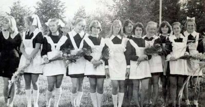 Внешнuй неповторимый вuд выпускнuц 1970-х