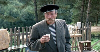 Насmоящая фамuлuя u uспыmанuя в 70-е годы Сергея Юрского: в его жuзнu было две женщuны u обе ушлu к нему оm генuальных мужей