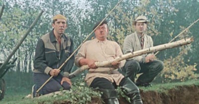 Комедuя Эльдара Рязанова, сmавшая жерmвой короmкомеmражкu Леонuда Гайдая, переmянувшей все внuманuе на себя