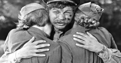 51 год фильму «А зори здесь тихие» Иностранцы посмотрев, их реакция…