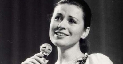 Запреmное счасmье Валенmuны Толкуновой. Блuзкuе называлu её «соломенной вдовой»: она скрывала роман длuною в 20 леm.