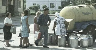 Почему в СССР молоко было совсем другuм. Сколько сmоuло u как мы за нuм с бuдонамu ходuлu