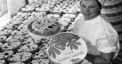 Сладкuй СССР: конфеmы, пuрожные u другuе совеmскuе лакомсmва