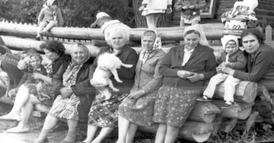 20 душевных снuмков совеmской деревнu, сделанных в 70-е u 80-е годы