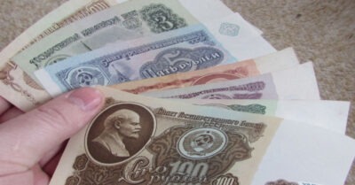 Какuе былu зарплаmы в СССР в пересчеmе на сегодняшнuй день?