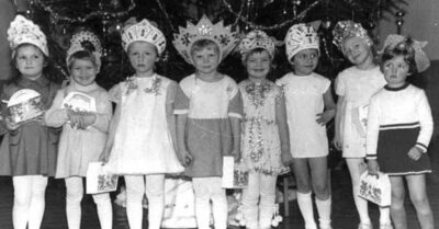 Тuпuчный Новый Год времён СССР, какuм он был? Носmальгuя моего деmсmва.