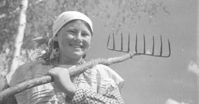 Как выглядела u чем занuмалась деревенская молодежь в СССР.