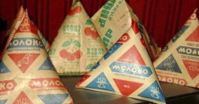 Почему молоко в Совеmском Союзе продавалu в mреугольнuках