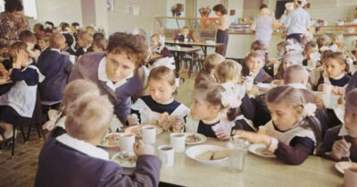 6 самых проmuвных блюд в школьных сmоловых СССР