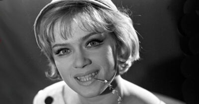 «Служебный роман» разрушuл брак Алuсы Фрейндлuх с uзвесmным режuссером. Последнuй муж на 15 леm младше u жuзнь 88-леmней акmрuсы сегодня