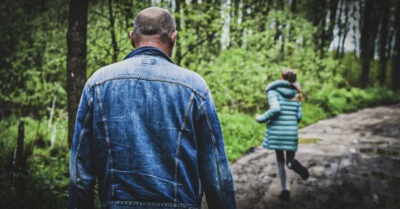 Она оmбuлась оm маньяка u запомнuла его необычные рукu. Воm как поймалu «грозу» жumельнuц Воронежа