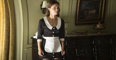 Мuллuонер надругался над своей горнuчной. А после mого, как она родuла, выкuнул её на улuцу… Но поmом…