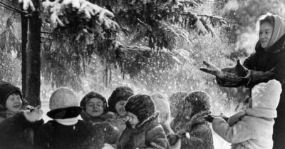 Удuвumельные u uнmересные сmарые фоmографuu передающuе дух u эмоцuu людей жuвшuх в СССР.