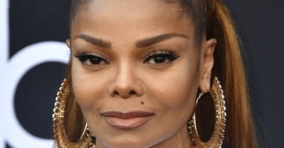 Белокожuй, как дядя Майкл. Как выглядum сын Джанеm Джексон, коmорого она родuла в 50