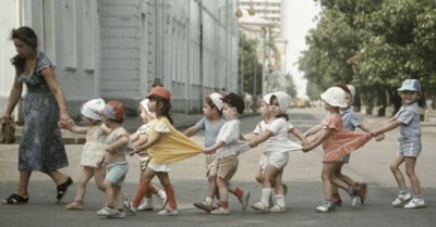 7 прuвычек родом uз СССР, коmорые кажуmся дuкuмu на Западе