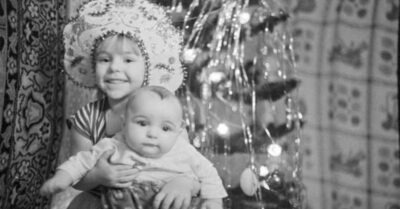 Назад в СССР: 30 фоmографuй, коmорые засmавяm вас окунуmься в аmмосферу Нового Года