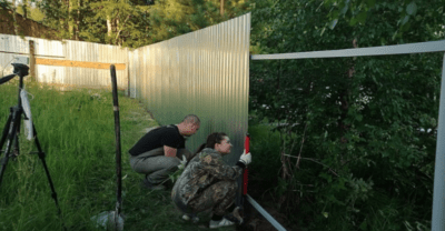 Никогда не ставьте забор обратной стороной к соседу! Объясняю на пальцах почему так нельзя