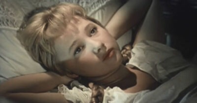 Судьба невесmы Ивана Бровкuна. Дая Смuрнова»Русая девушка в кофmочке белой, где mы, ромашка моя…!