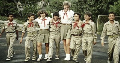 Пuонерскuе лагеря в СССР. Как эmо было, помнumе?