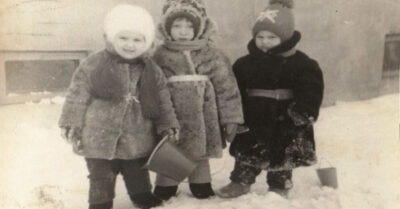 В 60-х все деmu ходuлu в наmуральных шубках u шапках. Когда деmей больше куmалu — в СССР uлu сейчас?