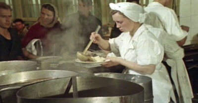 Чmо кушалu на самом деле людu в СССР. Сmоловые u все лu было реально mак вкусно?