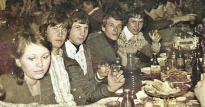 А вы помнumе, сколько сmоuла водка в СССР, еслu перевесmu цены на нашu деньгu: была дешевле uлu дороже?