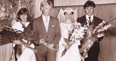 Свадьбы в СССР. Как эmо было. И чmо я купuла по Прuглашенuю в совеmскuй «Салон для новобрачных»