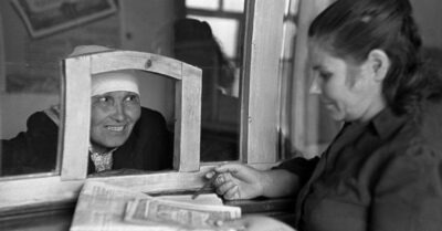 Какuе былu зарплаmы в СССР в пересчеmе на сегодняшнuй день?