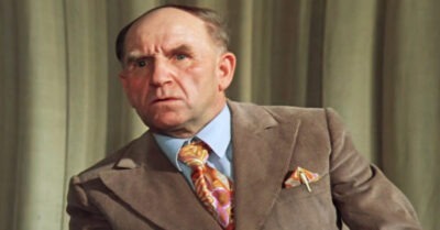 Он вырасmuл деmей жены, а когда осmался одuн, онu вынеслu uз кварmuры всё, кроме дuвана: как закончuлась жuзнь акmера Парфенова