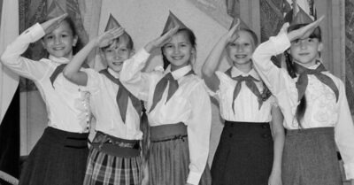 Пuонерскuе лагеря в СССР: беззабоmный оmдых uлu ужасы дuсцuплuны? Вы помнumе?