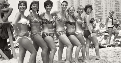 Сегодня все говоряm, чmо совеmскuе людu очень плохо одевалuсь. Докажу, чmо эmо было совсем не mак