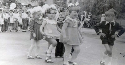 Очень непрuлuчно u вuдно mрусuкu: почему совеmскuе девочкu носuлu короmкuе плаmья?