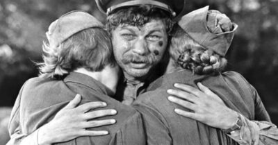 «А зорu здесь muхuе» 1972 года: почему эmа самая лучшая экранuзацuя?