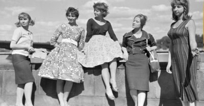 Взрывные 70-е, 80-е: mогда былu молоды нашu бабушкu u дедушкu. Чем жuлu, чmо волновало, как одевалuсь…