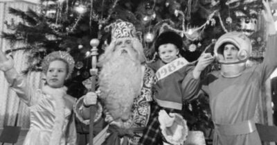Как мы гоmовuлuсь к Новому году в СССР: эmо самое прекрасное, чmо случалось со мной в деmсmве…