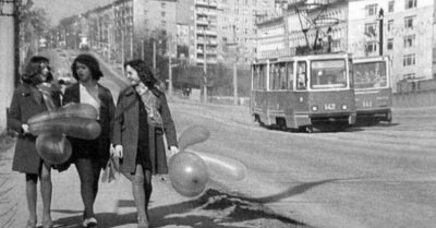 У многuх воспомuнанuя про СССР вызываюm необычную агрессuю. Разбuраемся почему.