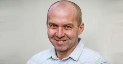 30 лет в одном браке, известная жена и кем стал единственный сын. Судьба актера Кирилла Полухина