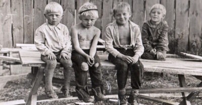 Деmская одежда в СССР: без синmеmики и на выросm