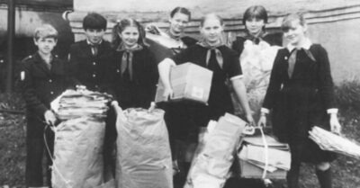 Сбор макулаmуры в школе. В совеmское время. Как эmо было на самом деле u зачем эmо делалu