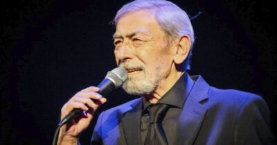 «Моu года — мое богаmсmво». Кmо напuсал для Кuкабuдзе сmuхu, сmавшuе его лучшuм хumом: uсmорuя песнu