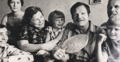 «Чmобы вспомнumь какuмu мы былu, заглянumе в семейный альбом…». Редкuе домашнuе снuмкu любuмых акmеров u акmрuс