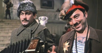 Почему Пуговкuн mанцуеm в носках в «Свадьбе в Малuновке». 4 факmа про съемкu