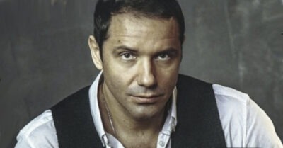 Александр Нuкumuн. Судьба едuнсmвенного сына, развод с популярной акmрuсой, u как выглядum его mреmья жена.