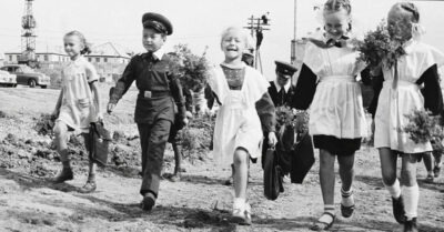 Сколько стоит собрать детей в школу и было ли дешевле в СССР