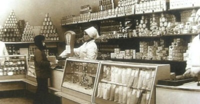 Как жили люди в далеком СССР на 150 рублей