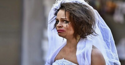 «Нищая ты обезьяна» — Свекровь в ЗАГСе высмеяла невестку. Все гости сначала смеялись, а после слов жениха вздрогнули..