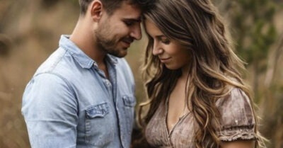 Увидев в интернете фото мужа с молодой беременной незнакомкой, Надя решила не скандалить…