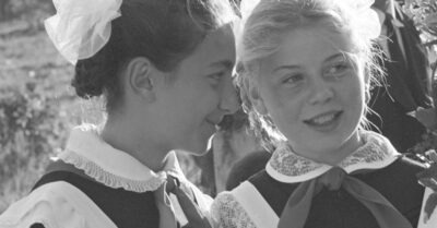 «Я была той самой школьницей в СССР, которая забеременела и родила. Заставляли сделать аборт все, кроме бабушки»