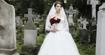 По пути в загс невеста заехала на кладбище и отменила свадьбу. Жених, выяснив об этом, проследил за ней